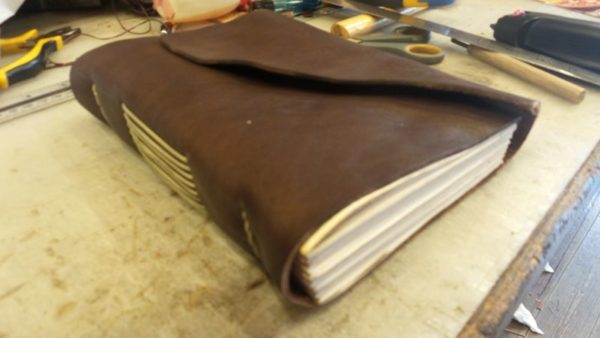 Kalın Kapaklı Defter