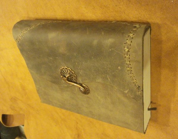 Kalın Tokalı Defter
