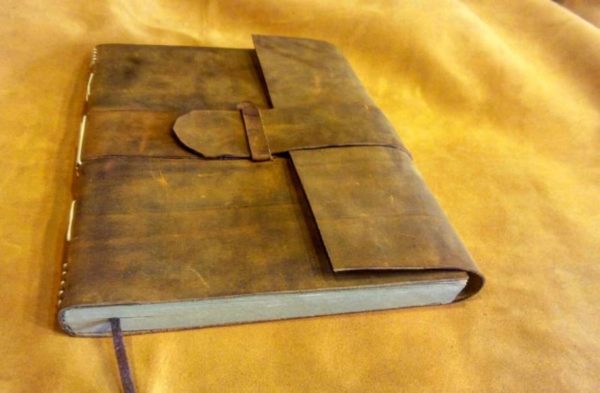 Kayışlı Deri Defter