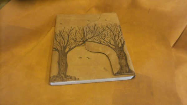 Ağaç Desenli Kapaklı Deri Defter