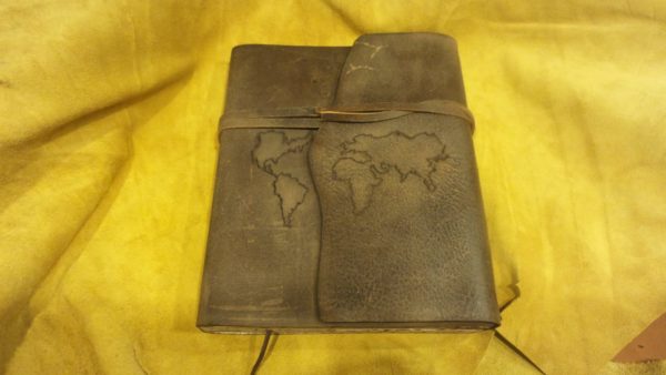 Dünya Harita Desenli El Yapımı Deri Defter