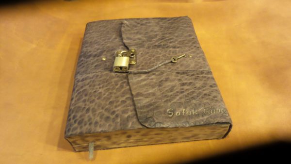 Kilitli El Yapımı Hakiki Deri Defter