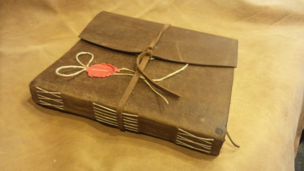 Mühürlü Bağcıklı Hakiki Deri Defter