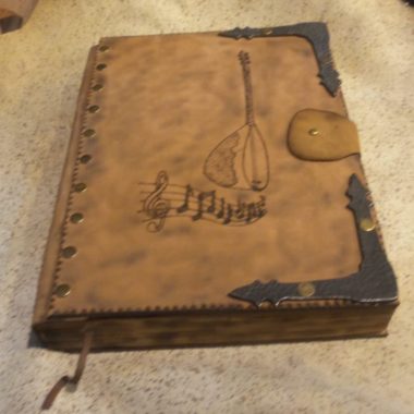 https://www.nilcanelsanatlari.com/wp-content/uploads/2019/10/tokali-desenli-deri-defter-2019-380x380.jpeg