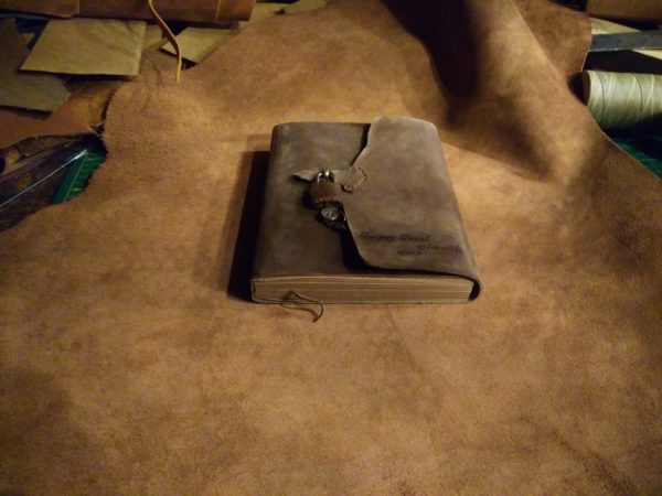 El Yapımı Gerçek Deri Kaplı Kilitli Defter